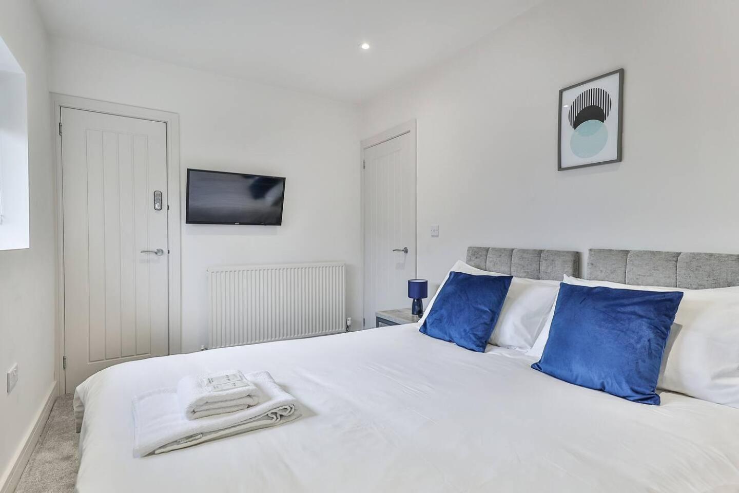 Villa 3 Bed Refurbished, Modern House, Wifi, Patio Area Sheffield Esterno foto