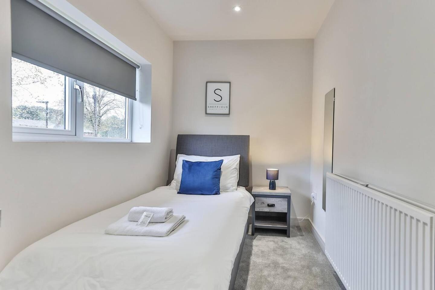 Villa 3 Bed Refurbished, Modern House, Wifi, Patio Area Sheffield Esterno foto