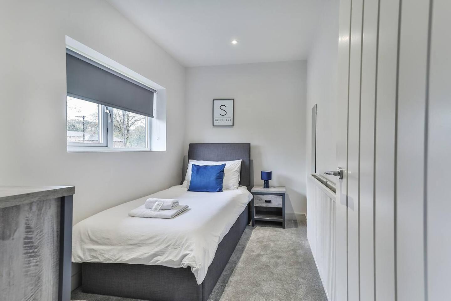 Villa 3 Bed Refurbished, Modern House, Wifi, Patio Area Sheffield Esterno foto