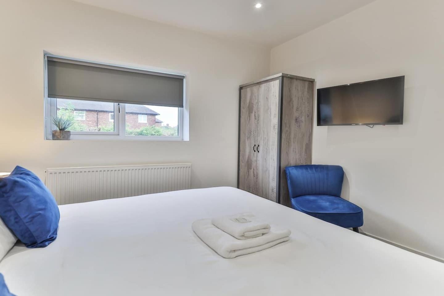 Villa 3 Bed Refurbished, Modern House, Wifi, Patio Area Sheffield Esterno foto